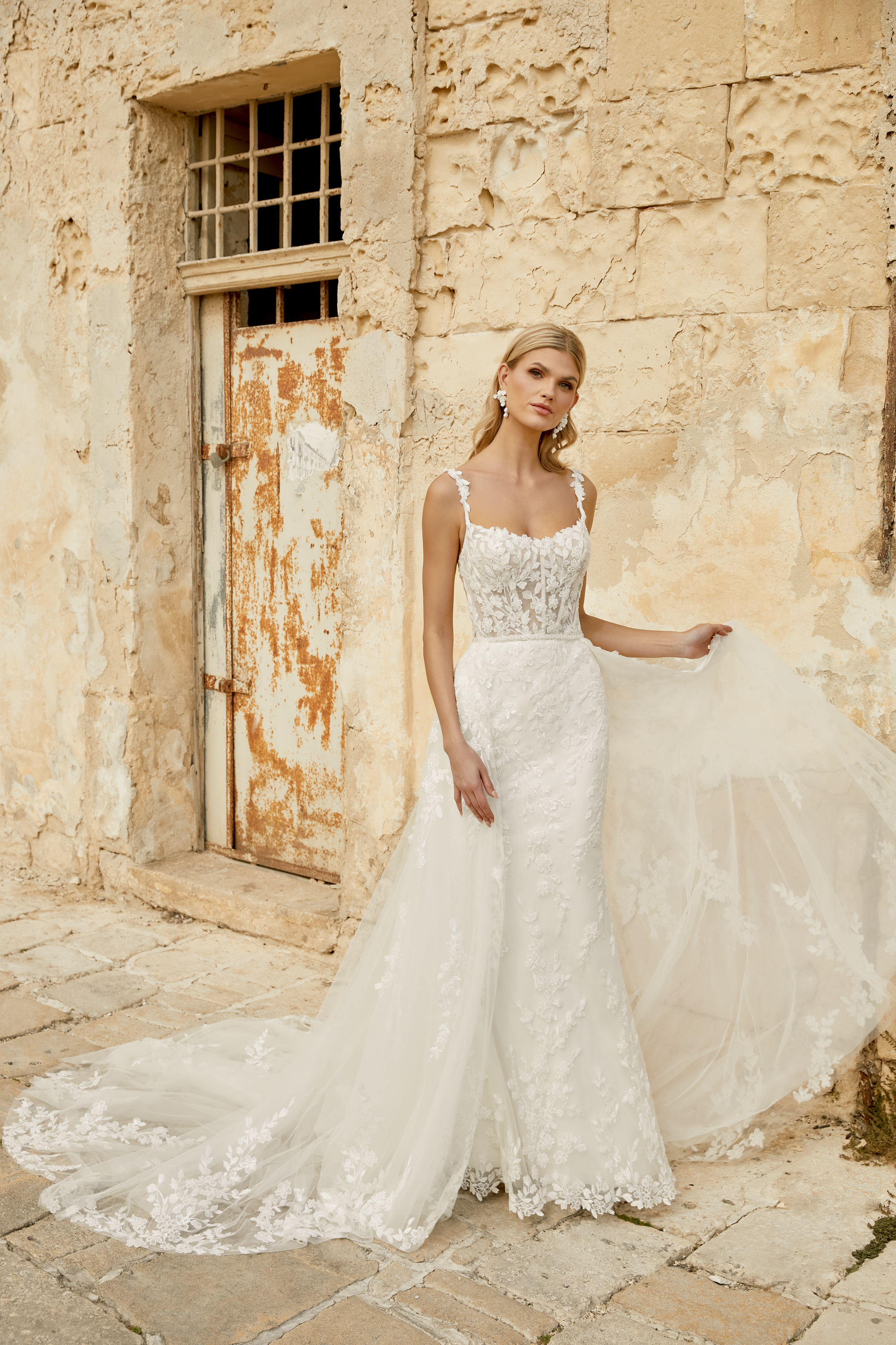 44482 Wedding Dress